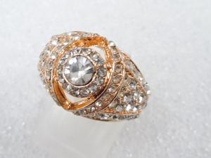 クリスタル　指輪(14号)